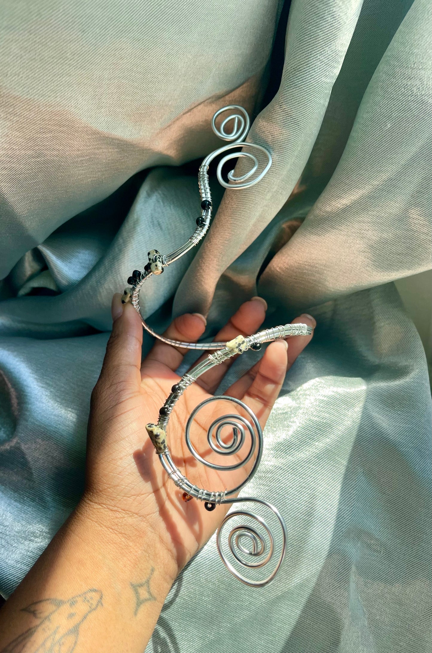 Meteor Spiral Arm Cuff